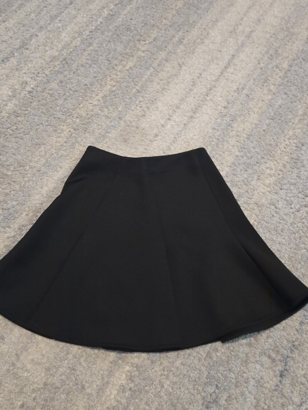 Hunter Bell New York Black Front Zip A-Line Flare Skirt Size 4 Made in USA